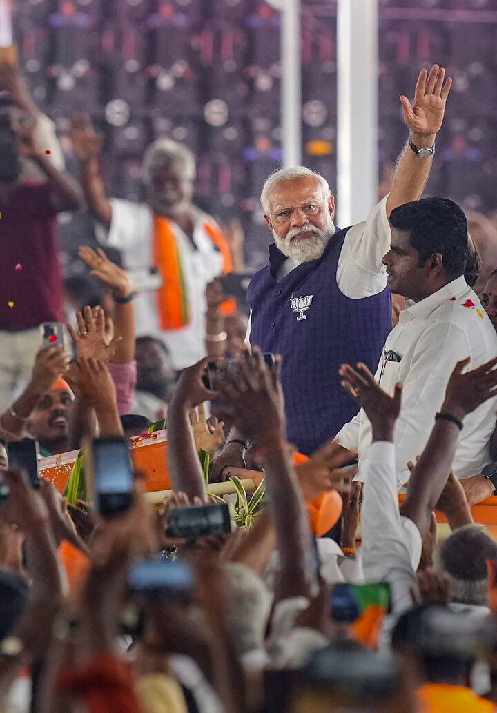 उससे पहले ‘हिन्दू मुन्नानी’ संगठन के वेल्लईअप्पन की हत्या हुई थी. ऑडिटर रमेश 1978 से ही आरएसएस से जुड़े हुए थे. उनकी मां ने उनकी हत्या के बाद न्याय की लड़ाई लड़ी. उनकी मां ने बताया था कि कार्यकर्ताओं को निशाना बनाया गया, जिनमें उनका बेटा भी था.