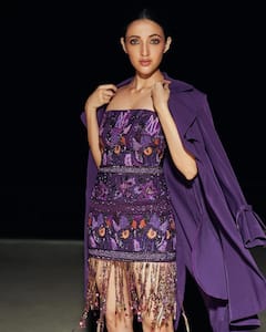 Neha Shetty : లావెండర్​ కలర్​ డ్రెస్​లో వావ్ వావ్​గా కనిపిస్తున్న నేహా శెట్టి