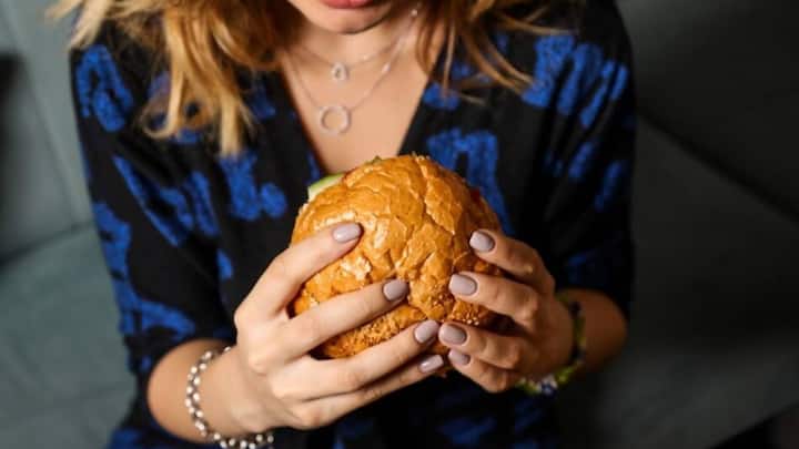 Is it bad to eat bread first thing in the morning खाली पेट ब्रेड खाना सेहत के लिए हो सकता है नुकसानदायक, जानिए किन बीमारियों का बढ़ जाता है खतरा