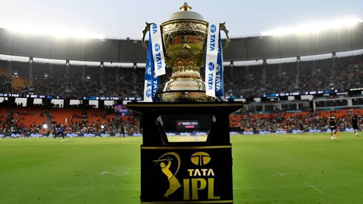 IPL 2024: आतापर्यंतच्या इतिहासात सर्वाधिक षटकार नेमक्या कोणत्या गोलंदाजाला मारले, याबाबत जाणून घ्या....