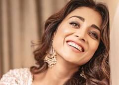 Shriya Saran : அழகே அழகே அழகின் அழகே நீயடி... ஸ்ரேயா சரண் லேட்டஸ்ட் கிளிக்ஸ்!