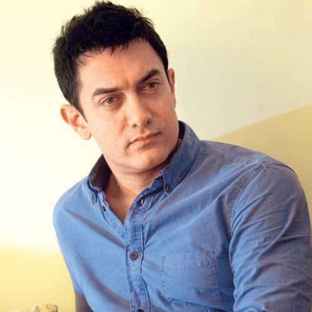 Aamir Khan started demanding many important changes regarding the character of Langra Tyagi.  After which Vishal got confused and did not call Aamir back.