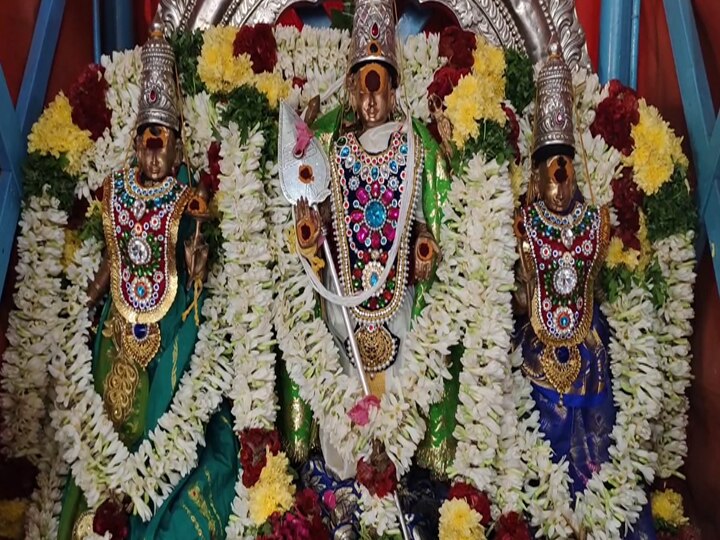 Palani Temple: பங்குனி உத்திரத் திருவிழா; மூலவருக்கு  கங்கை, காவிரி புனித தீர்த்தங்கள் கொண்டுவந்து அபிஷேகம்