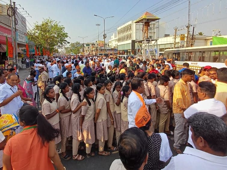 PM Modi visit kovai Collector assured action will be taken  using students to welcome the Prime Minister - TNN பிரதமரை வரவேற்க மாணவர்களை பயன்படுத்திய விவகாரம்; நடவடிக்கை எடுக்கப்படும் - ஆட்சியர் உறுதி