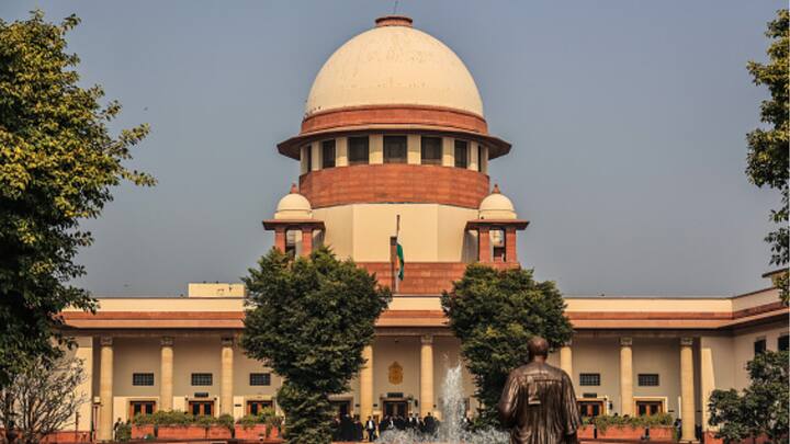 CAA Rules Notification Supreme Court To Hear Pleas Seeking Stay The Implementation IUML Supreme Court To Hear Batch Of  Pleas Today Seeking Stay On Implementation Of CAA Rules