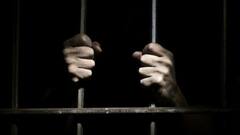 पूर्व एनकाउंटर स्पेशलिस्ट प्रदीप शर्मा को झटका, लखन भैया मामले में दोषी करार