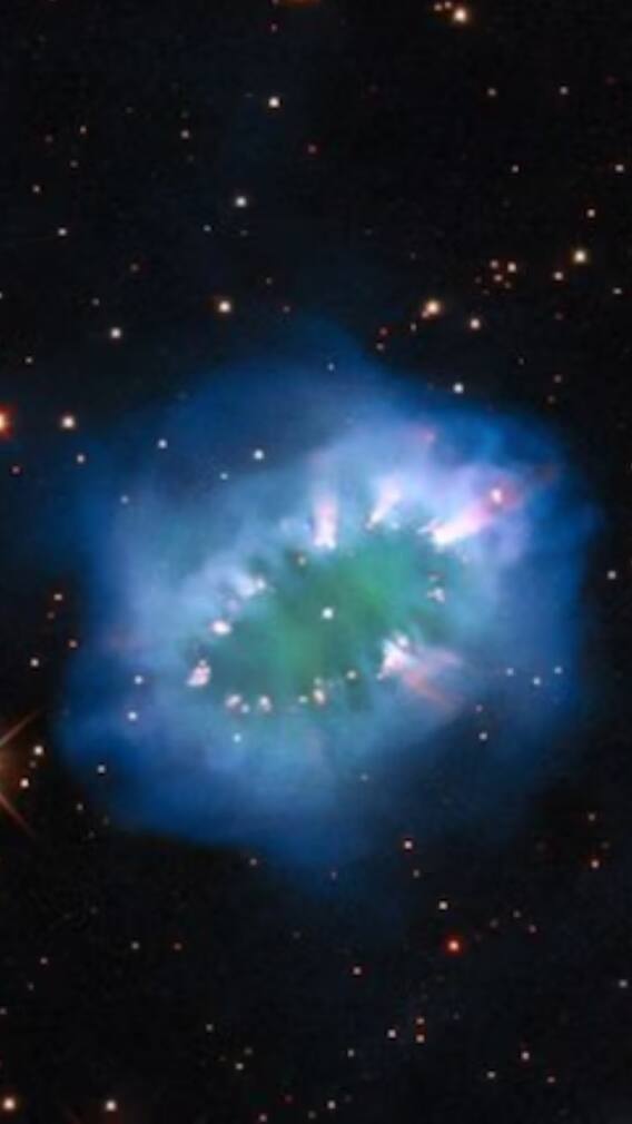 नासा के कैमरे में कैद हुई 'मणि'!