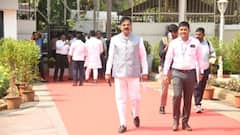 Lok Sabha Elections: महाराष्ट्र की बारामती सीट पर घमासान, यहां से चुनाव लड़ने पर अड़े शिंदे गुट के नेता विजय शिवतारे