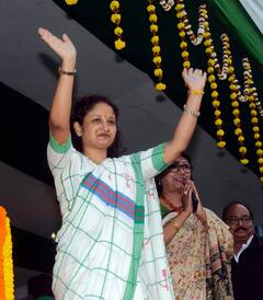 झारखंड से यूपी के सियासी गलियारों तक इन देवरानी-जेठानी में है तकरार