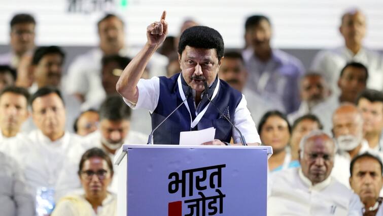 Lok Sabha Election 2024: डीएमके ने जारी कर दी लोकसभा की लिस्ट, 21 उम्मीदवारों के नाम, कनिमोझी यहां से लड़ेंगी चुनाव