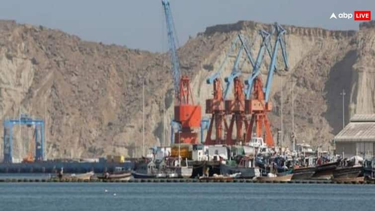 चीन-पाकिस्तान की ‘दोस्ती’ पर लगा डेंट, ग्वादर पोर्ट पर हमलावरों ने बरसाईं गोलियां