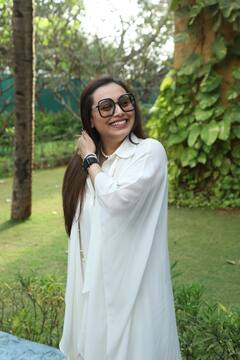 Before Her 46th Birthday, Rani Mukerji Celebrates With Paparazzi; See All Photos