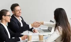 Government Job Facilities: ਸਰਕਾਰੀ ਨੌਕਰੀ ਲੱਗਣ ਤੋਂ ਬਾਅਦ ਮਿਲਦੀਆਂ ਆਹ ਸੁਵਿਧਾਵਾਂ, ਕਈ ਚੀਜ਼ਾਂ 'ਚ ਹੁੰਦੀ ਬਚਤ