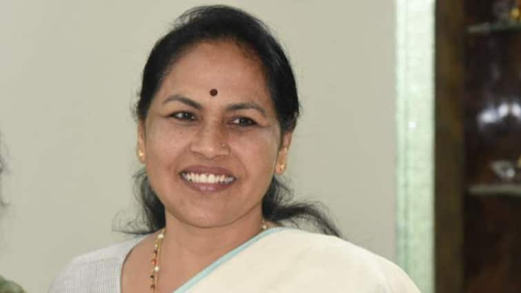 Shobha Karandlaje Apology Union Minister Apologizes For Remarks Accusing Tamils After Condemnation From TN CM Rameshwaram Cafe Blast Union Minister Shobha Karandlaje Issues Apology For Remarks Accusing Tamils After Condemnation From TN CM