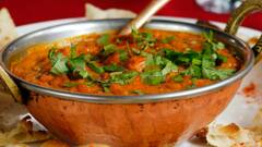 Spicy Food Disadvantages : मसालेदार पदार्थ खात आहात? आधी त्यामुळे होणारे नुकसान जाणून घ्या !