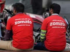 Zomato को वेज कस्टमर्स की खातिरदारी पड़ गई भारी! भड़के लोग तो CEO ने बदला फैसला