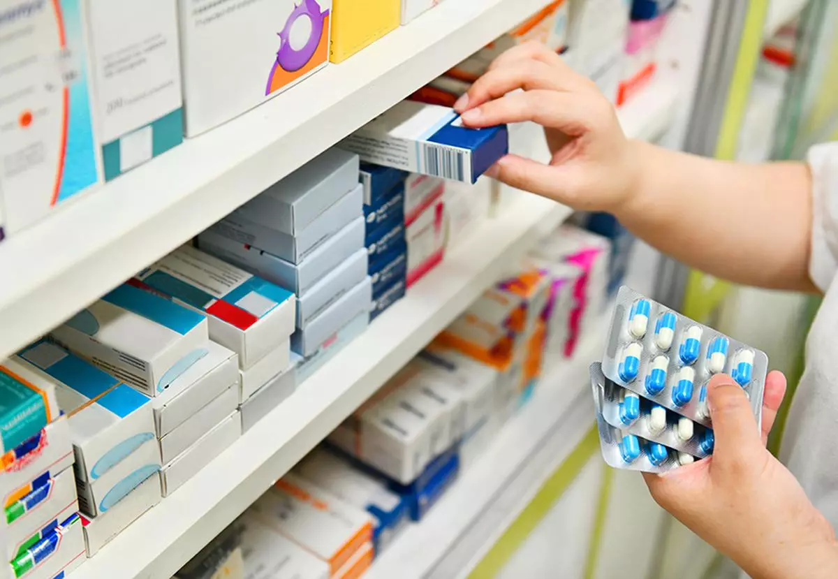 Prices of 800 essential drugs to increase Medicine Price Hike: ਇੱਕ ਅਪ੍ਰੈਲ ਤੋਂ ਲੱਗਣ ਜਾ ਰਿਹਾ ਵੱਡਾ ਝਟਕਾ, ਇੱਕੋ ਵਾਰ 'ਚ 800 ਦਵਾਈਆਂ ਹੋਣ ਜਾ ਰਹੀਆਂ ਮਹਿੰਗੀਆਂ 