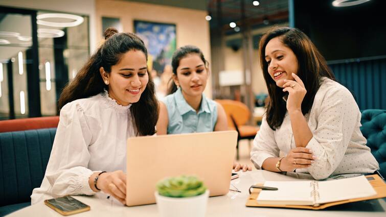 Indian Female Population Is 37 Percent Employed Woman In Workforce Hyderabad Pune Chennai About 37% Of India's Female Population Is Employed: Study