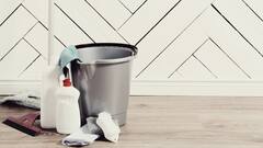 गंदे से गंदे टाइल्स को चमकाने के लिए अपनाएं ये आसान तरीके, घंटों के मेहनत से बच जाएंगे आप