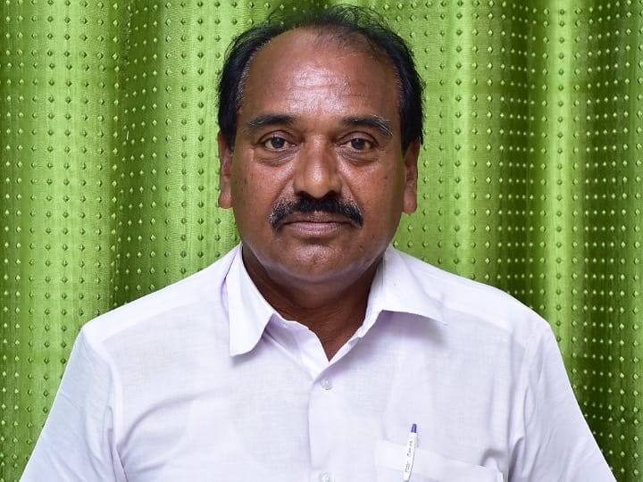 Who is Thangavel Karur AIADMK Candidate Lok Sabha Election 2024 Know Profile Biodata Thangavel Profile: கரூர் அதிமுகவில் அடிமட்ட தொண்டரான தங்கவேலுக்கு அடித்த அதிர்ஷ்டம் -  வேட்பாளர் பின்னணி என்ன?