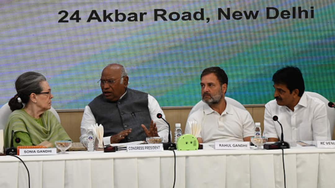 Lok Sabha Elections 2024: Congress Releases Third List With 56 Names Lok Sabha Elections 2024 Congress Third List Adhir Chowdhury Vaithilingam Nepal Mahato Lok Sabha Elections 2024: Congress Releases Third List With 56 Names