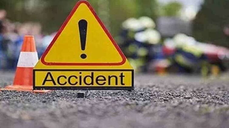 Horrific accident on Jammu-Srinagar highway, 10 people died after cab fell into ditch Road Accident In Jammu: જમ્મુ-શ્રીનગર હાઈવે પર ભયાનક અકસ્માત, કેબ ખાઈમાં પડી જતાં 10 લોકોનાં મોત