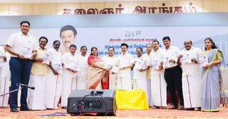 DMK Manifesto: நீட், புதிய கல்விக்கொள்கை ரத்து; நாடு முழுவதும் காலை உணவுத்திட்டம்- திமுக தேர்தல் வாக்குறுதிகள் என்ன?