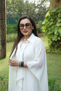 Before Her 46th Birthday, Rani Mukerji Celebrates With Paparazzi; See All Photos