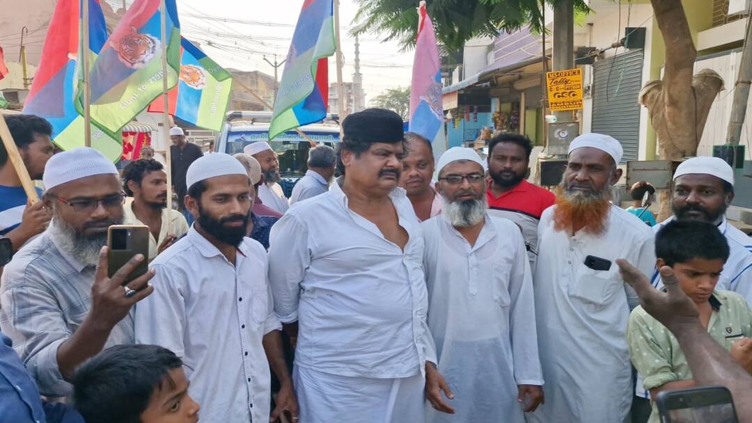 திராவிட கட்சிகள் என்னைப் பார்த்து பயப்படுகிறது - மன்சூர் அலிகான் அதிரடி