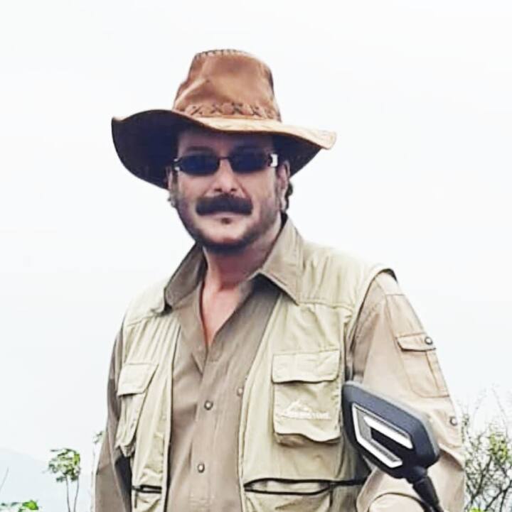 या चित्रपटाने विक्रम मोडून आणि थिएटरमध्ये कमाई करून कल्ट क्लासिक चित्रपटांच्या यादीत आपले स्थान निर्माण केले आहे. (pc:milindgunaji/ig_)(pc:milindgunaji/ig_)