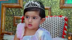 'త్రినయని' సీరియల్: గాయత్రీపాప కోసం రక్తం మరకలతో వేలిముద్రలు వేసిన లలితాదేవి.. షాక్ ఇచ్చిన నాగయ్య పాము!