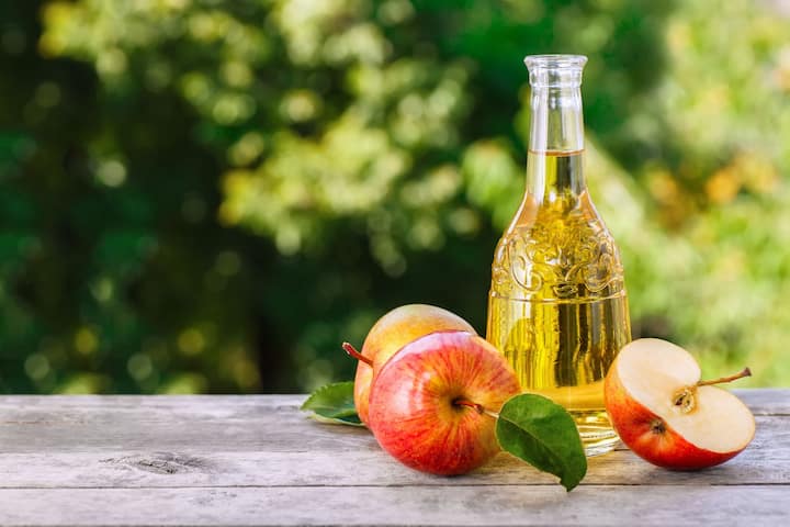 Taking apple cider vinegar on an empty stomach for weight loss is beneficial or harmful? Apple Cider Vinegar: વજન ઘટાડવા માટે ખાલી પેટ એપ્પલ સાઇડર વિનેગર લેવું ફાયદાકારક કે નુકસાનકારક?