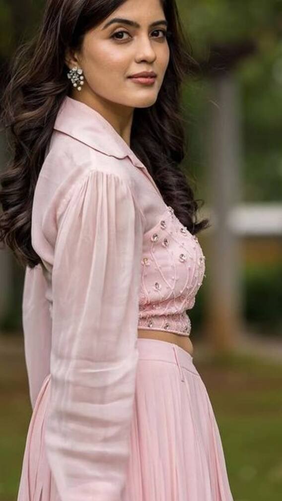 நடிகை அமிர்தா ஐயரின் அழகு ரகசியம் இதுதானாம்!