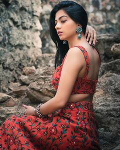 Garvita Sadhwani Photo: યે રિશ્તા ક્યા કહેલાતા હૈ ફેમ એક્ટ્રેસ ગરવિતા સાધવાની બોલ્ડ તસવીરો વાયરલ