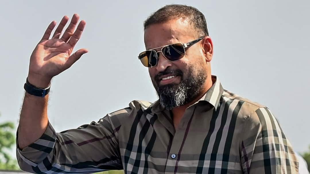 'Khela Hobe': TMC's Lok Sabha Candidate Yusuf Pathan Calls Bengal His Karmabhoomi 'Khela Hobe': TMC's Lok Sabha Candidate Yusuf Pathan Calls Bengal His Karmabhoomi