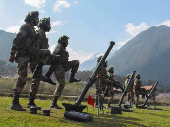 આર્મીની અગ્નિવીર ભરતીની સૂચના અનુસાર, adaptability test દરમિયાન ઉમેદવારો પોતાની સાથે સ્માર્ટ ફોન રાખી શકશે. જ્યારે બાકીની પરીક્ષા દરમિયાન ઈલેક્ટ્રોનિક ગેજેટ્સ અને સ્માર્ટફોન પર પ્રતિબંધ છે.