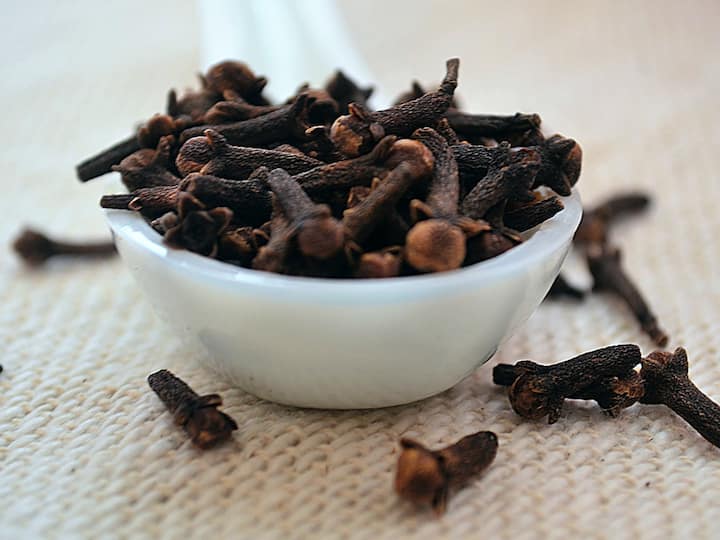 Cloves: Eugenol, the phytochemical in Cloves is responsible for its antioxidant and antimicrobial properties that help in warding off infections and strengthening the immune system.  (Image source: getty images)