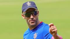 जर्सी लॉन्च के दौरान ऐसा क्या हुआ कि सुन्न हो गए डु प्लेसिस के कान