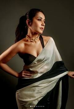 Raashi Khanna: ਰਾਸ਼ੀ ਖੰਨਾ ਨੇ ਮਾੜ੍ਹੀ ਚ ਸ਼ੇਅਰ ਕੀਤੀਆਂ ਖੂਬਸੂਰਤ ਤਸਵੀਰਾਂ, ਲੁੱਕ ਦੇਖ ਫੈਨਜ਼ ਹੋਏ ਹੈਰਾਨ