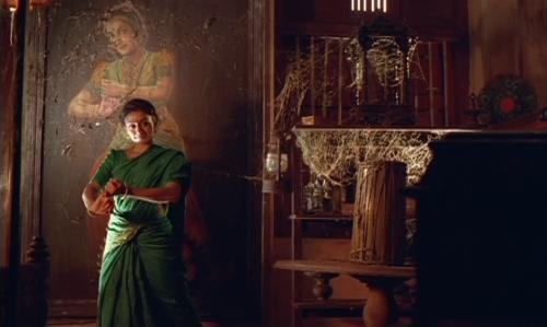 Flashback Friday: Revisiting Manichitrathazhu, Shobana Starrer Masterpiece That Withstood The Test of Time