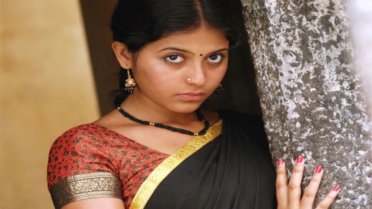 Anjali: விவாகரத்து பெற்ற தயாரிப்பாளருடன் அஞ்சலி திருமணமா? வைரலாக பரவும் தகவல் உண்மையா? 