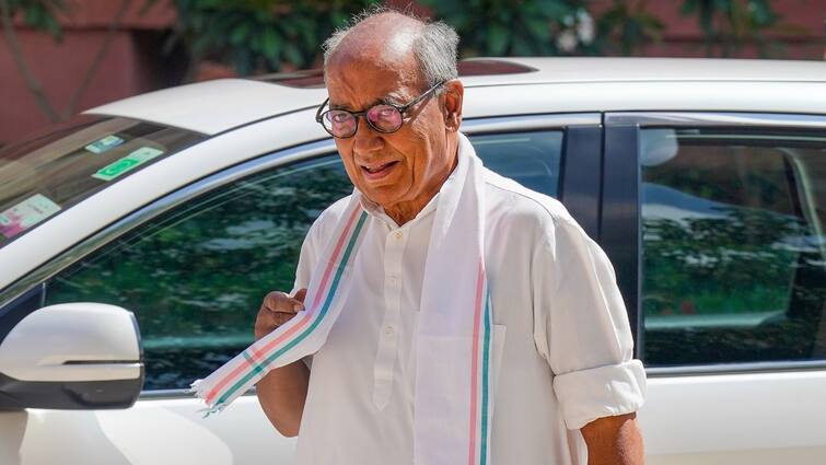 digvijaya-singh-congress-asks-public-to-contest-lok-sabha-elections-2024-with-evm-or-ballot-paper Lok Sabha Election:... તો EVMની જગ્યાએ થશે બેલેટ પેપરથી મતદાન, દિગ્વિજય સિંહ આ રીતે પાડશે ખેલ