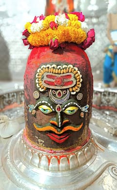 भगवान महाकाल के दरबार में सबसे पहले मनाई जाएगी होली, जानिए पूरी परंपरा