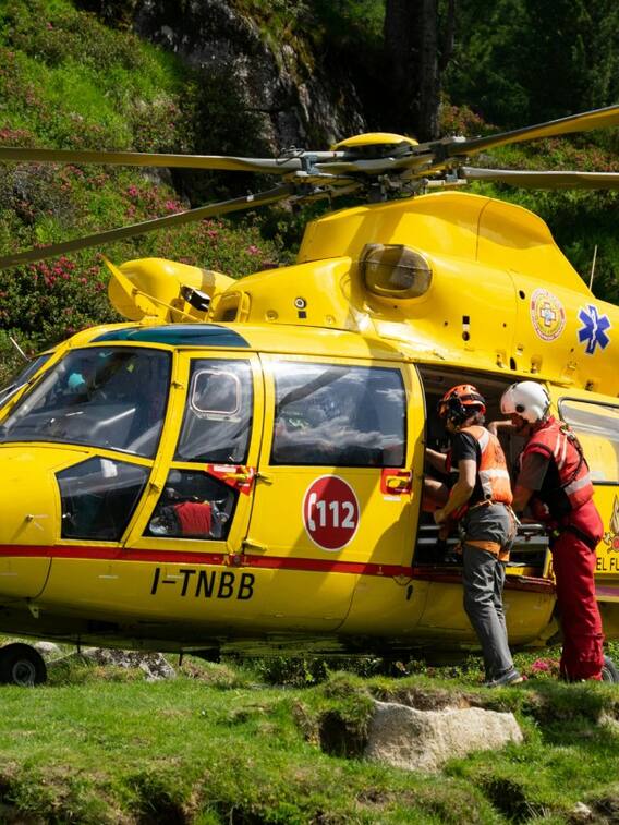 क्या होती है एयर एम्बुलेंस, भारत में कितना है किराया