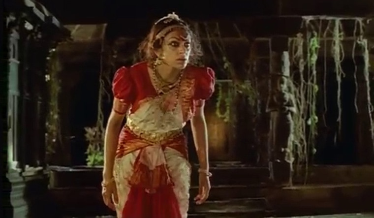 Flashback Friday: Revisiting Manichitrathazhu, Shobana Starrer Masterpiece That Withstood The Test of Time