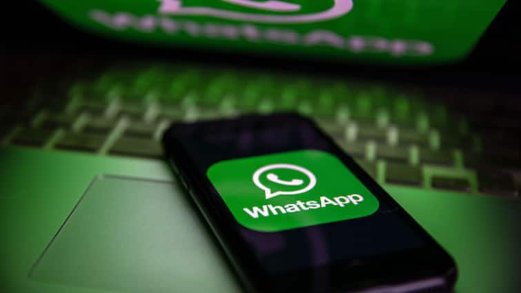 WhatsApp Transcribe Voice Note Android New Feature Testing Wabetainfo Meta Details WhatsApp May Let You Transcribe Voice Notes Soon. Here's What That Means