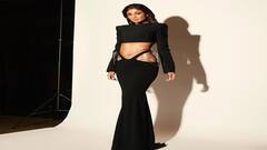 Shilpa Shetty Photo: 48 વર્ષની ઉંમરે પણ 28ની લાગી શિલ્પા શેટ્ટી, કેમેરા સામે આપ્યા ગ્લેમરસ પોઝ