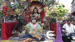 In Pics: होली पर महामूर्खाधिराज की निकली शोभायात्रा, तस्वीरों में देखिए झांकी के अलग-अलग रूप