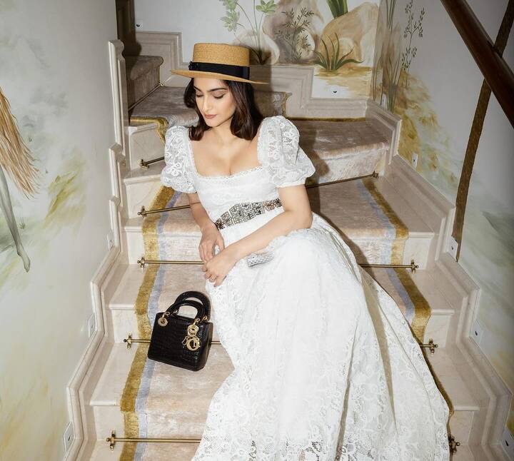 She was styled by her sister Rhea Kapoor.