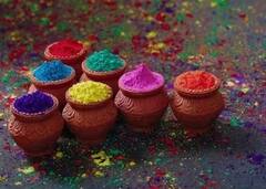 Holi 2024: હોલિકા દહન અને હોળી પર ભૂલથી પણ આ ચીજોનું ના કરવું જોઇએ દાન, જતી રહેશે સમૃદ્ધિ